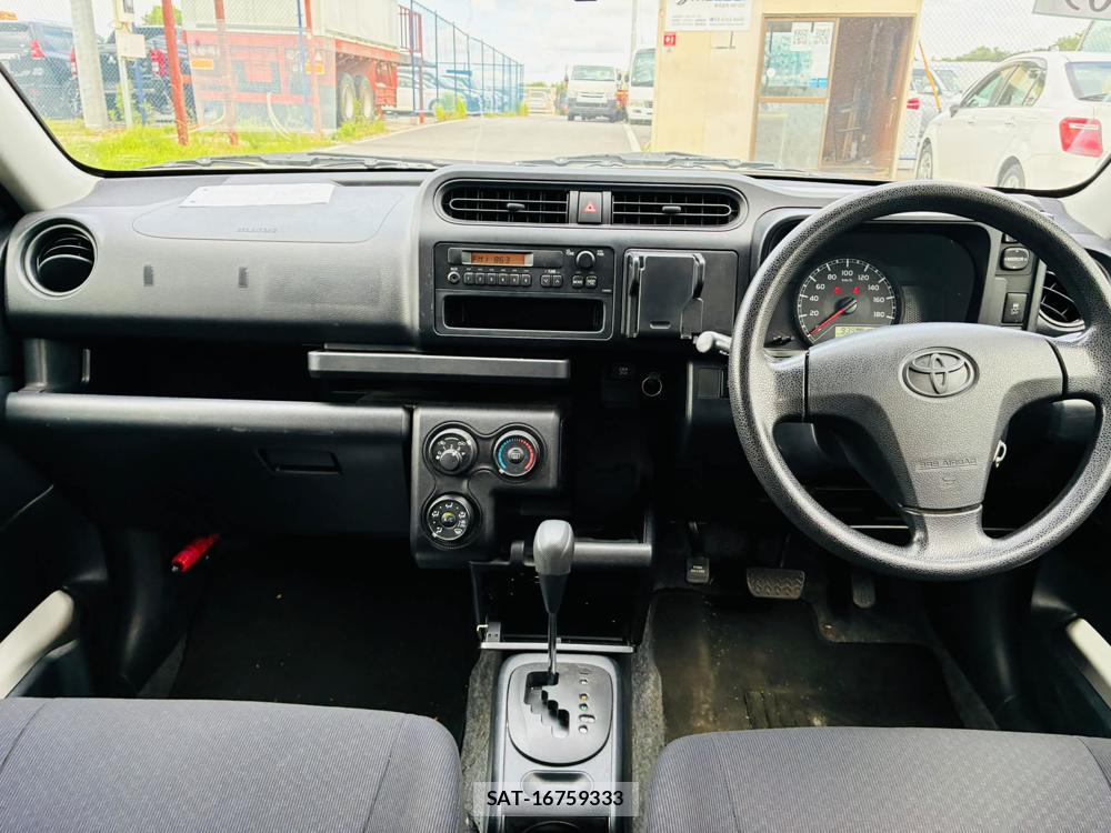 Toyota SUCCEED VAN 2019-06 7496365-12