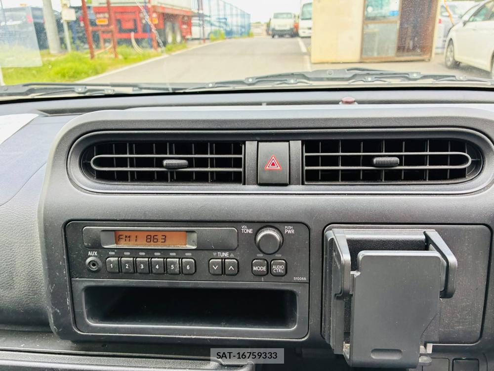 Toyota SUCCEED VAN 2019-06 7496365-18