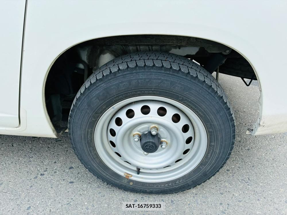 Toyota SUCCEED VAN 2019-06 7496365-30