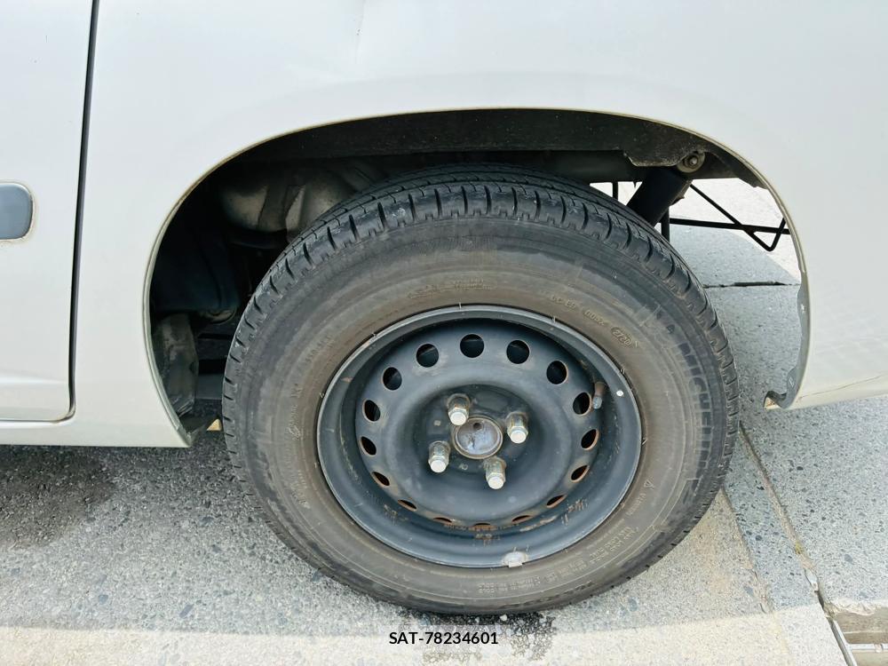 Toyota SUCCEED VAN 2008-10 7550583-31