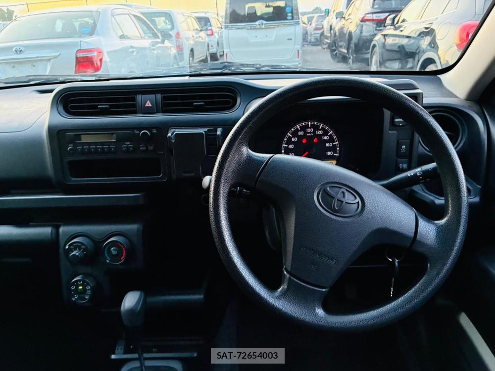 Toyota SUCCEED VAN 2019-06 7683579-13