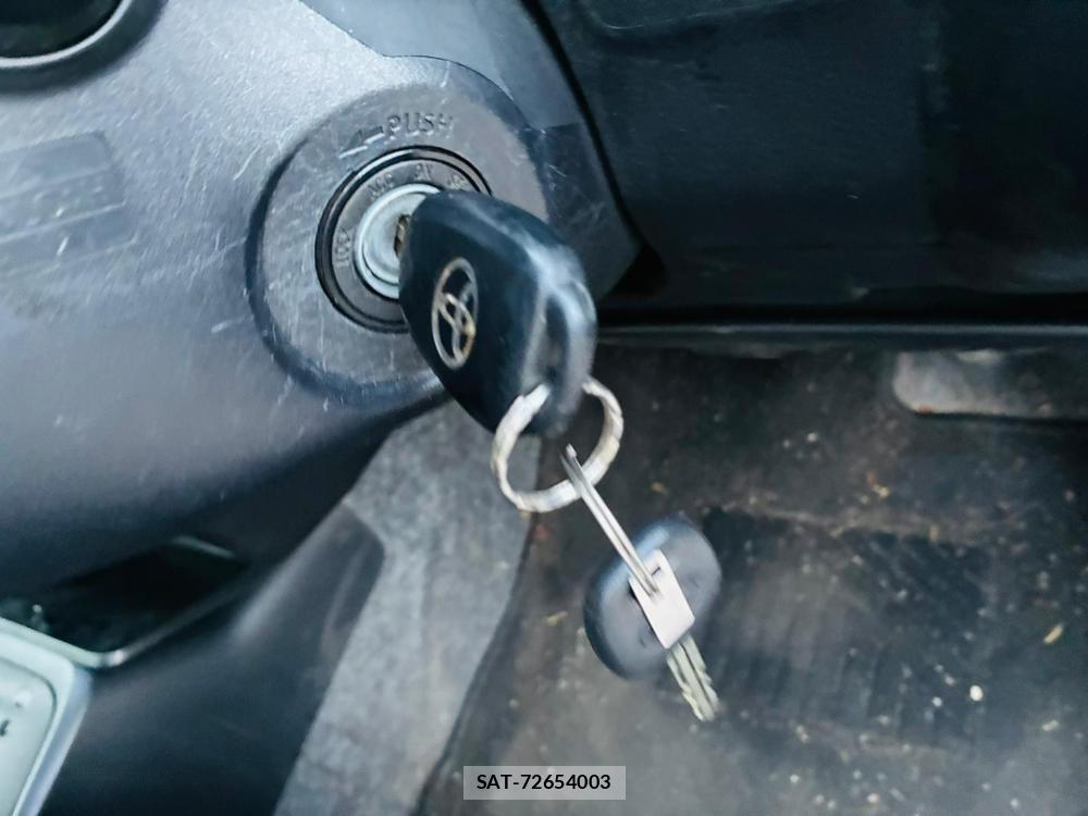 Toyota SUCCEED VAN 2019-06 7683579-16