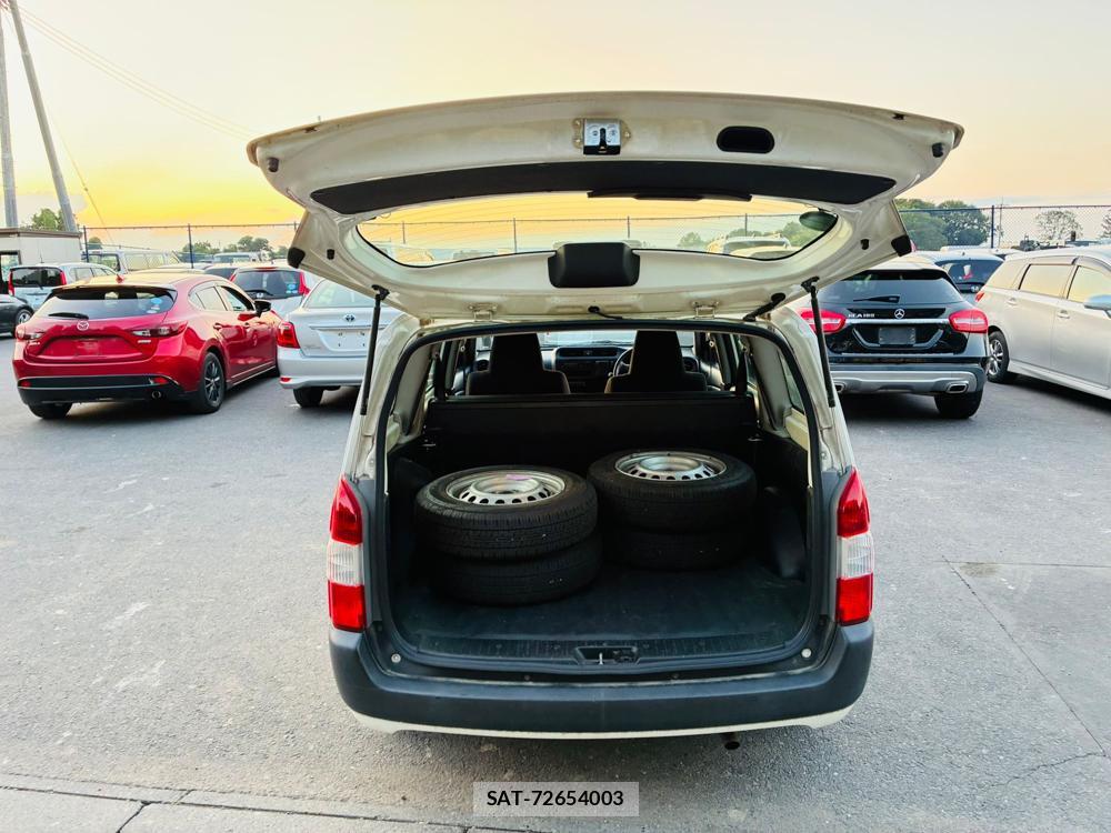Toyota SUCCEED VAN 2019-06 7683579-26