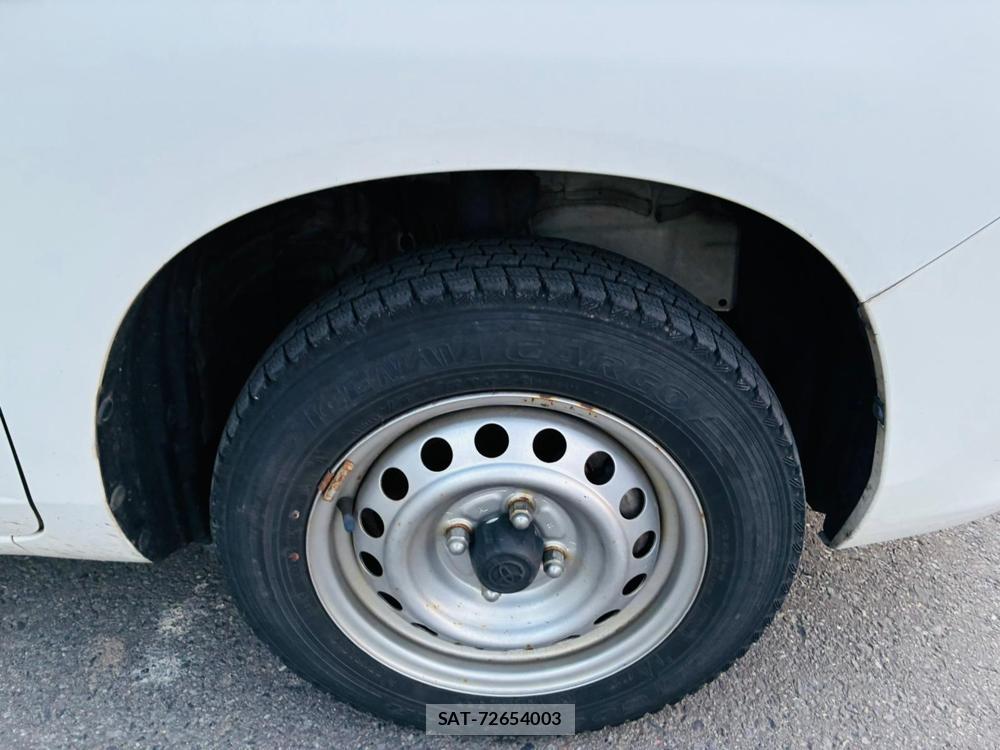 Toyota SUCCEED VAN 2019-06 7683579-28