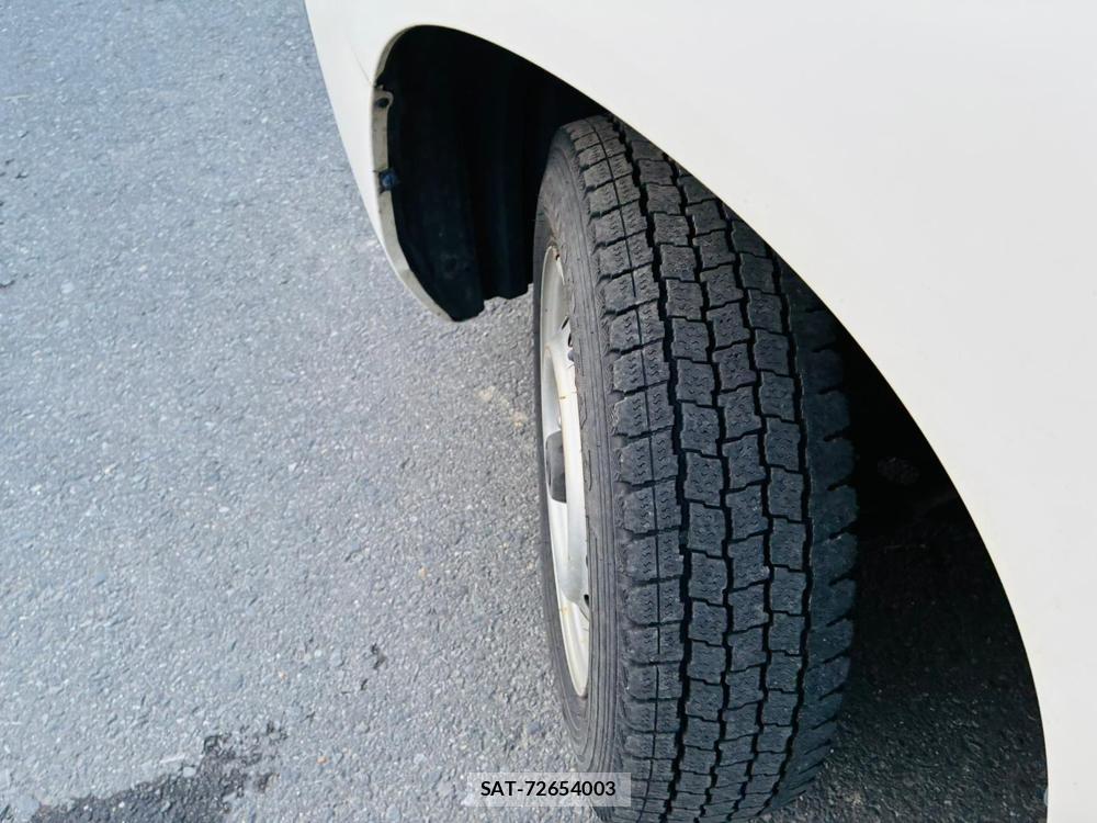 Toyota SUCCEED VAN 2019-06 7683579-31