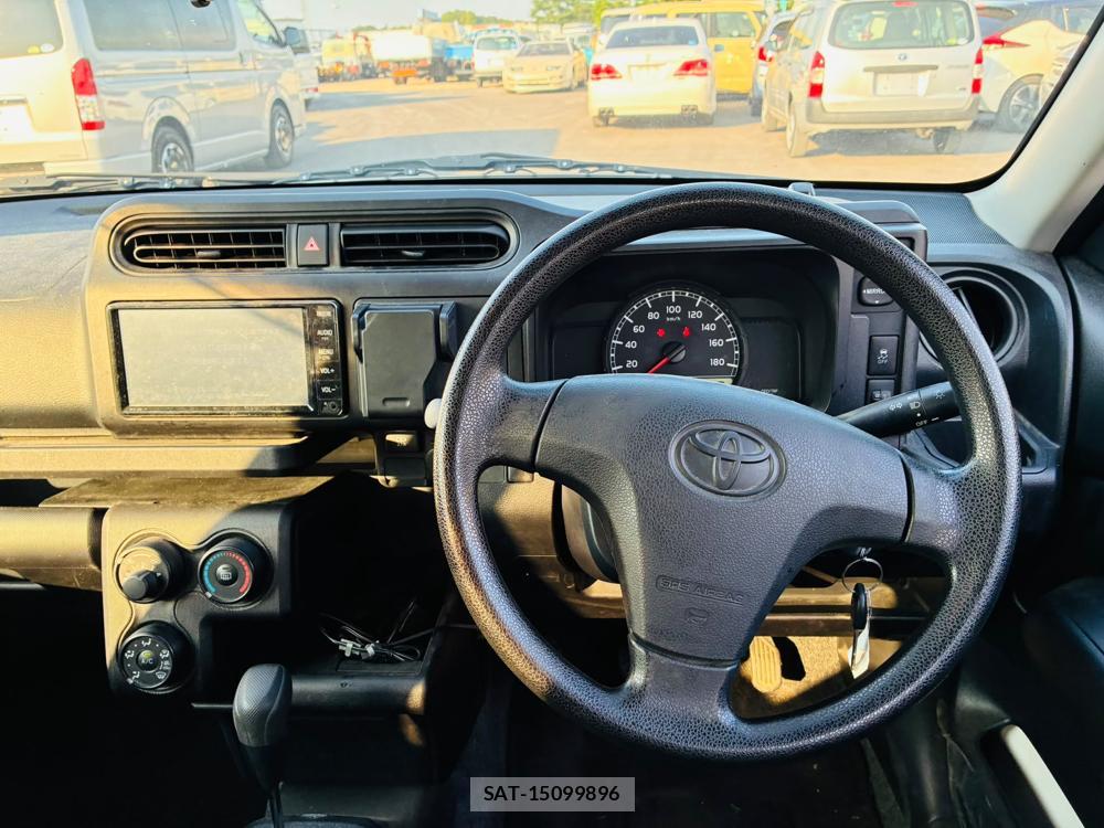 Toyota SUCCEED VAN 2019-06 7746818-12