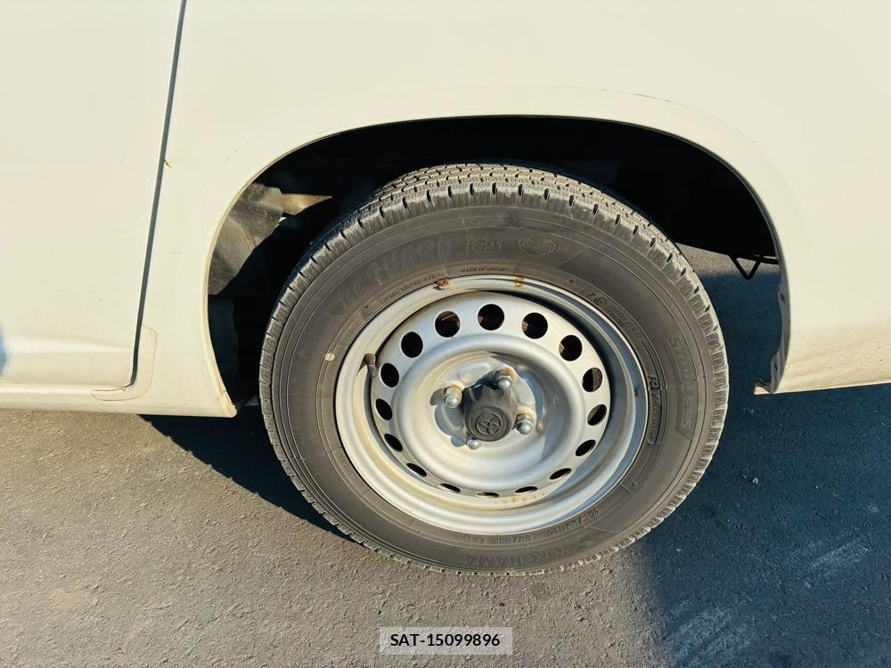 Toyota SUCCEED VAN 2019-06 7746818-29