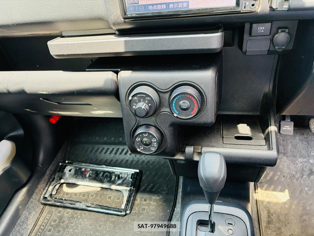 Toyota SUCCEED VAN 2019-05 7746817-19