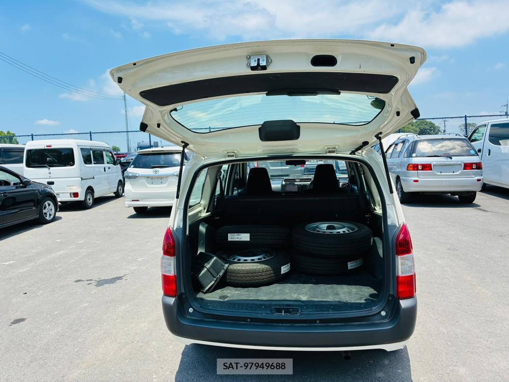 Toyota SUCCEED VAN 2019-05 7746817-26