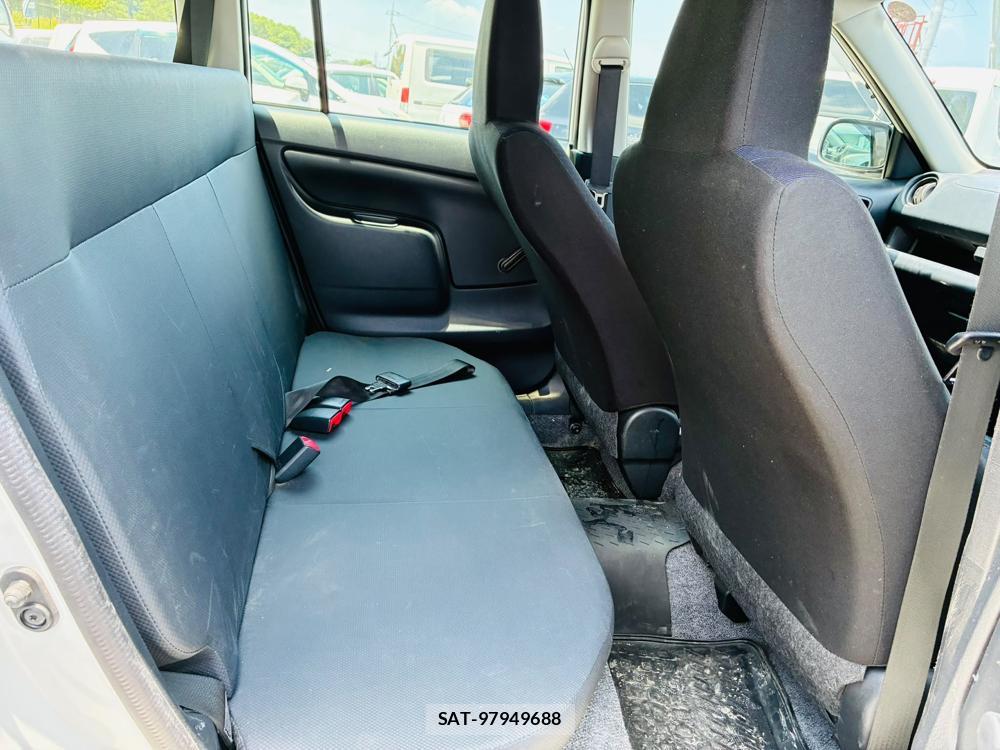Toyota SUCCEED VAN 2019-05 7746817-8