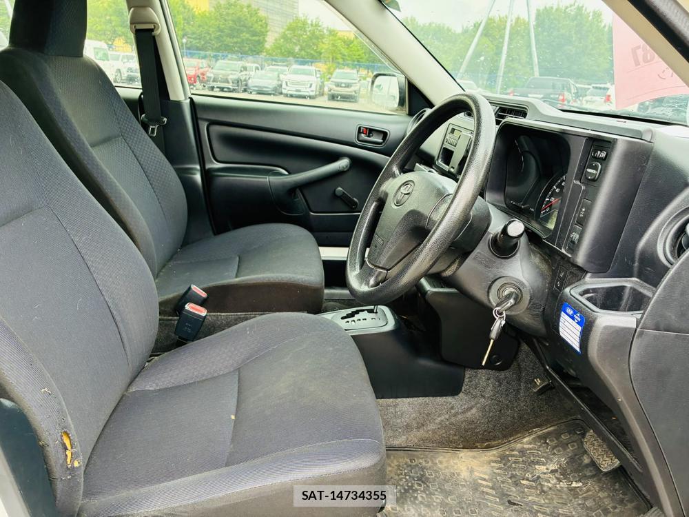 Toyota SUCCEED VAN 2020-03 7950947-11