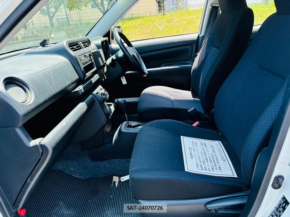 Toyota SUCCEED VAN 2019-04 8044942-10