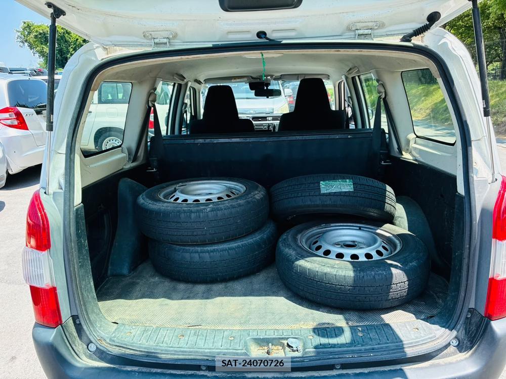 Toyota SUCCEED VAN 2019-04 8044942-25