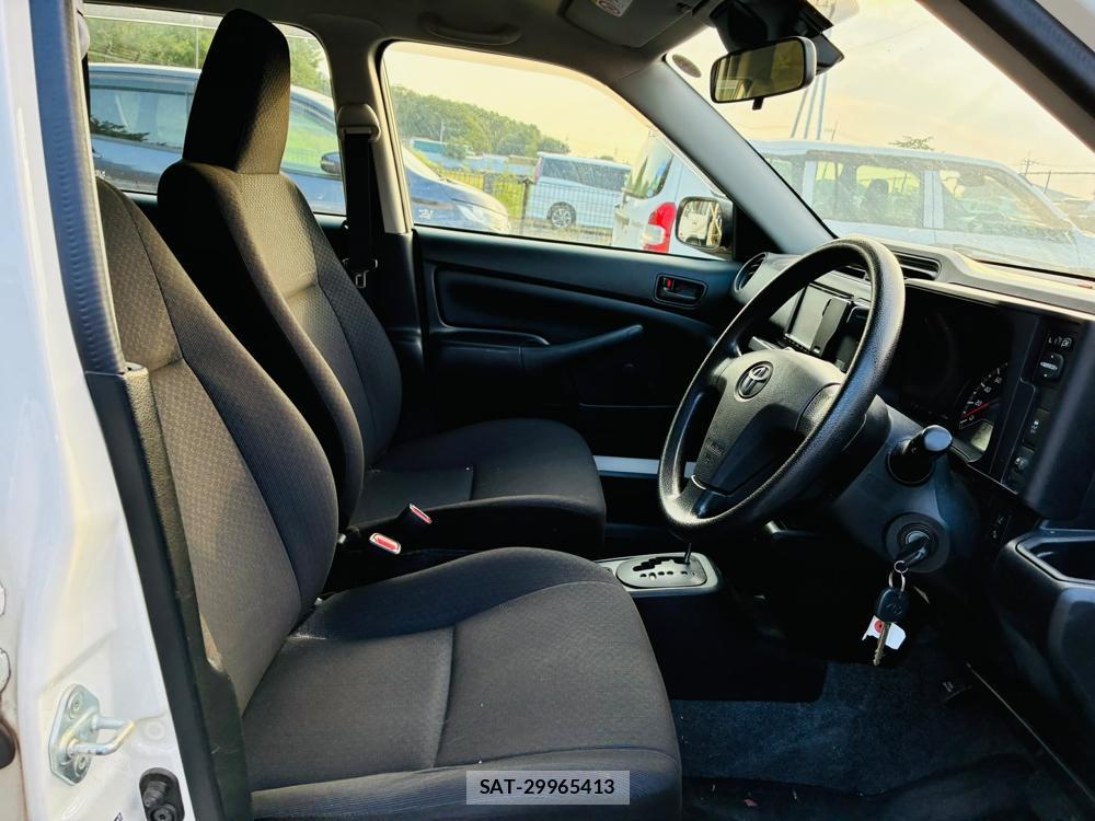 Toyota SUCCEED VAN 2019-06 8068530-11
