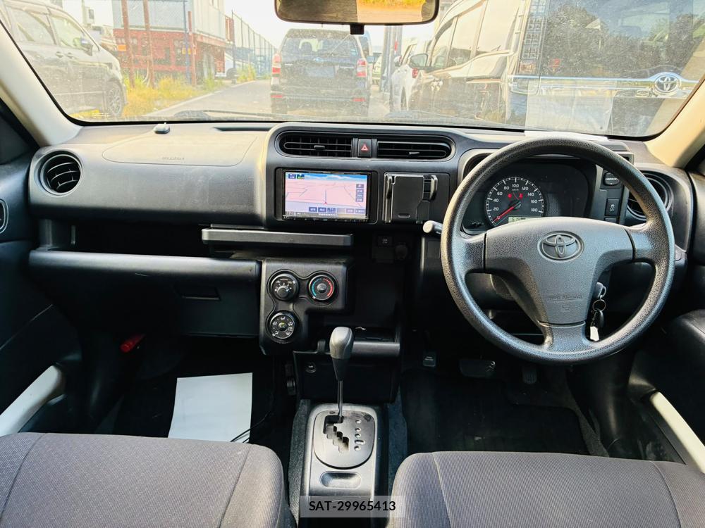 Toyota SUCCEED VAN 2019-06 8068530-12