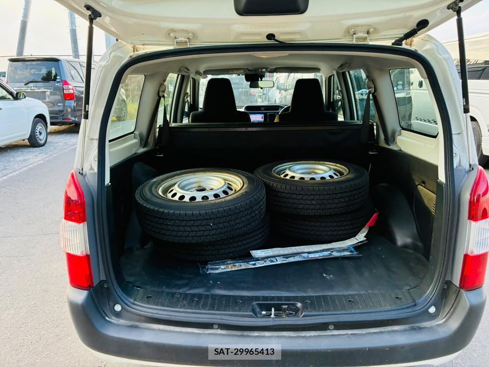 Toyota SUCCEED VAN 2019-06 8068530-25