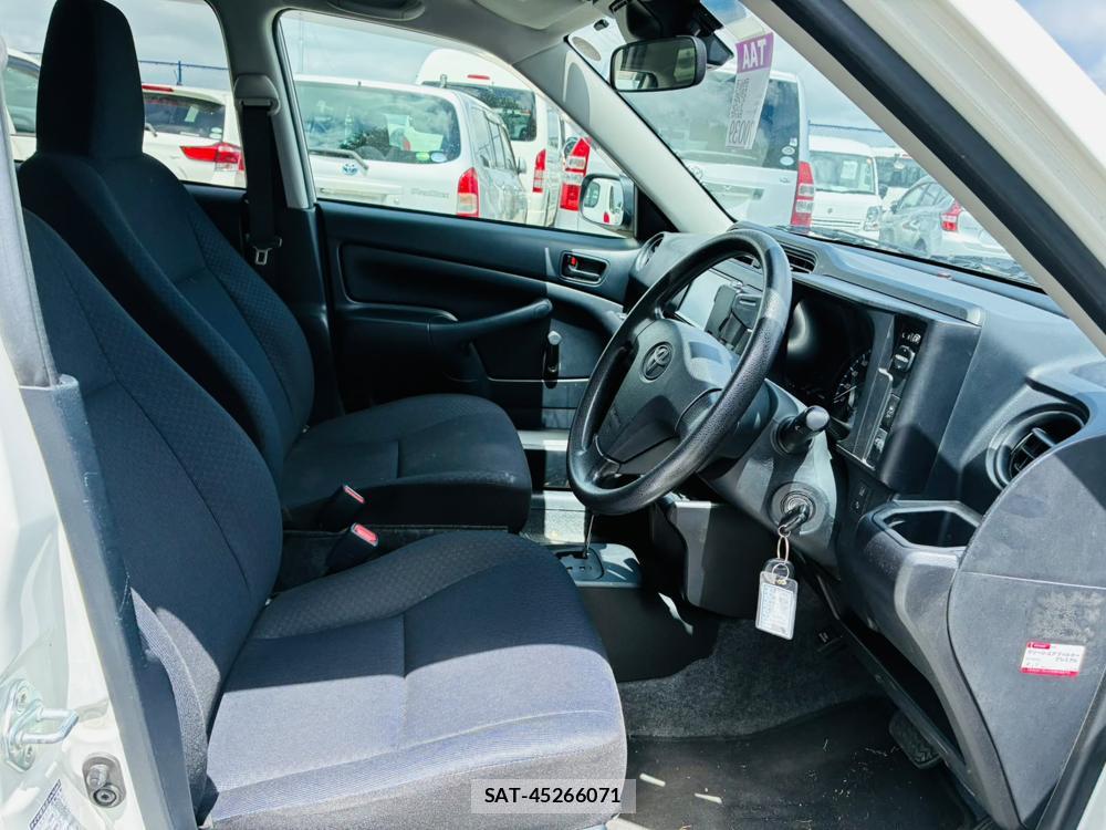 Toyota SUCCEED VAN 2019-07 8240822-11