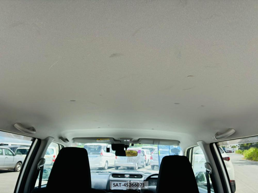 Toyota SUCCEED VAN 2019-07 8240822-24