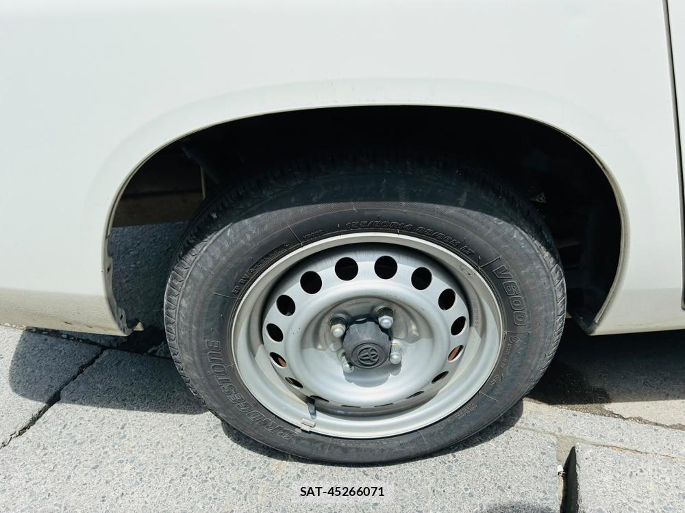 Toyota SUCCEED VAN 2019-07 8240822-27