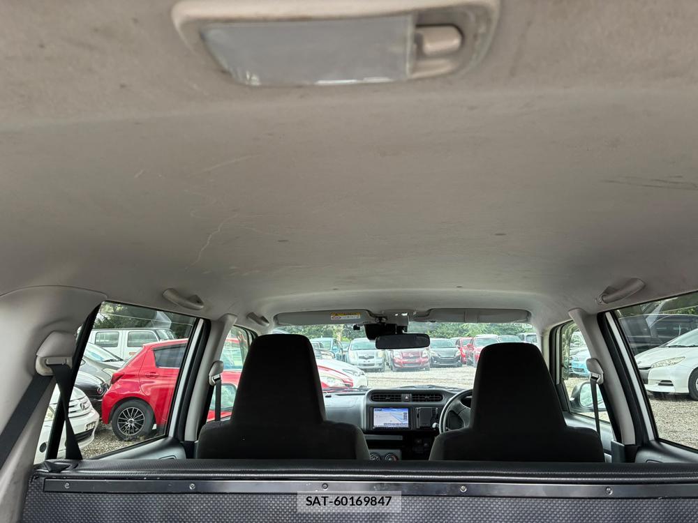 Toyota SUCCEED VAN 2020-02 8144180-23