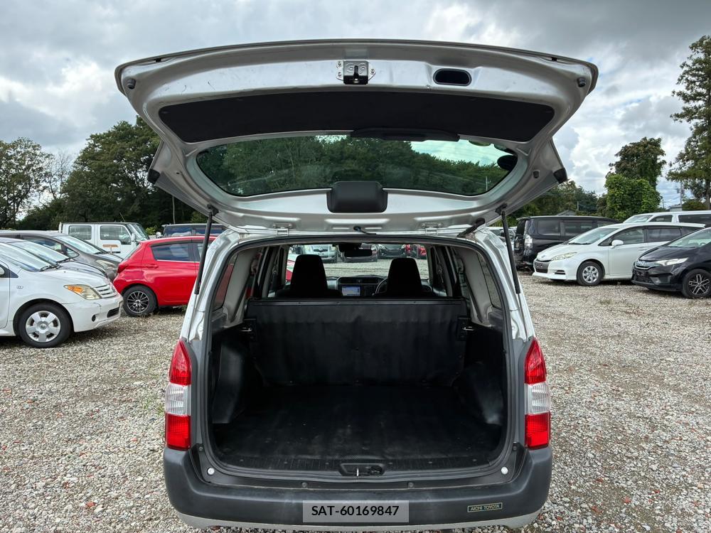 Toyota SUCCEED VAN 2020-02 8144180-25