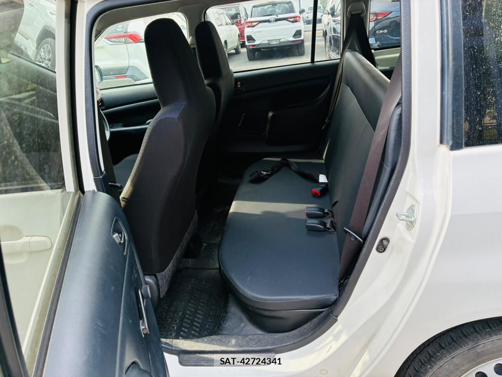 Toyota SUCCEED VAN 2019-06 8298908-9