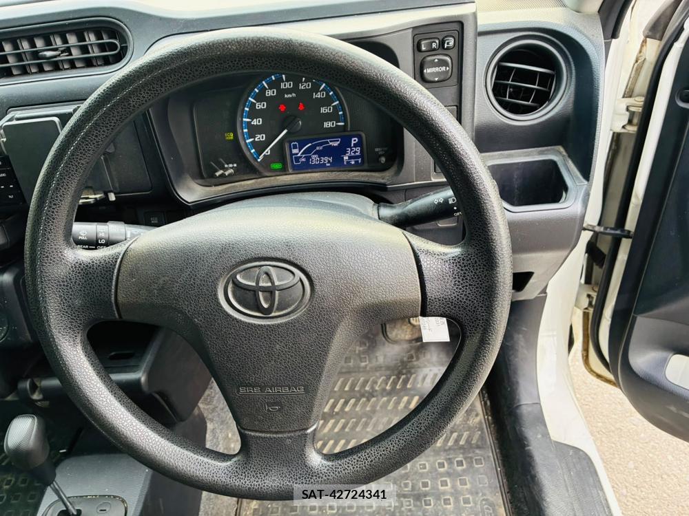 Toyota SUCCEED VAN 2019-06 8298908-14
