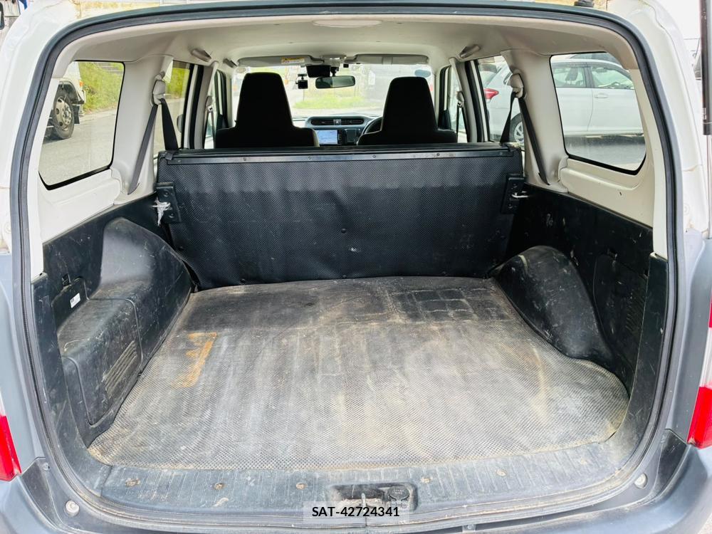 Toyota SUCCEED VAN 2019-06 8298908-25