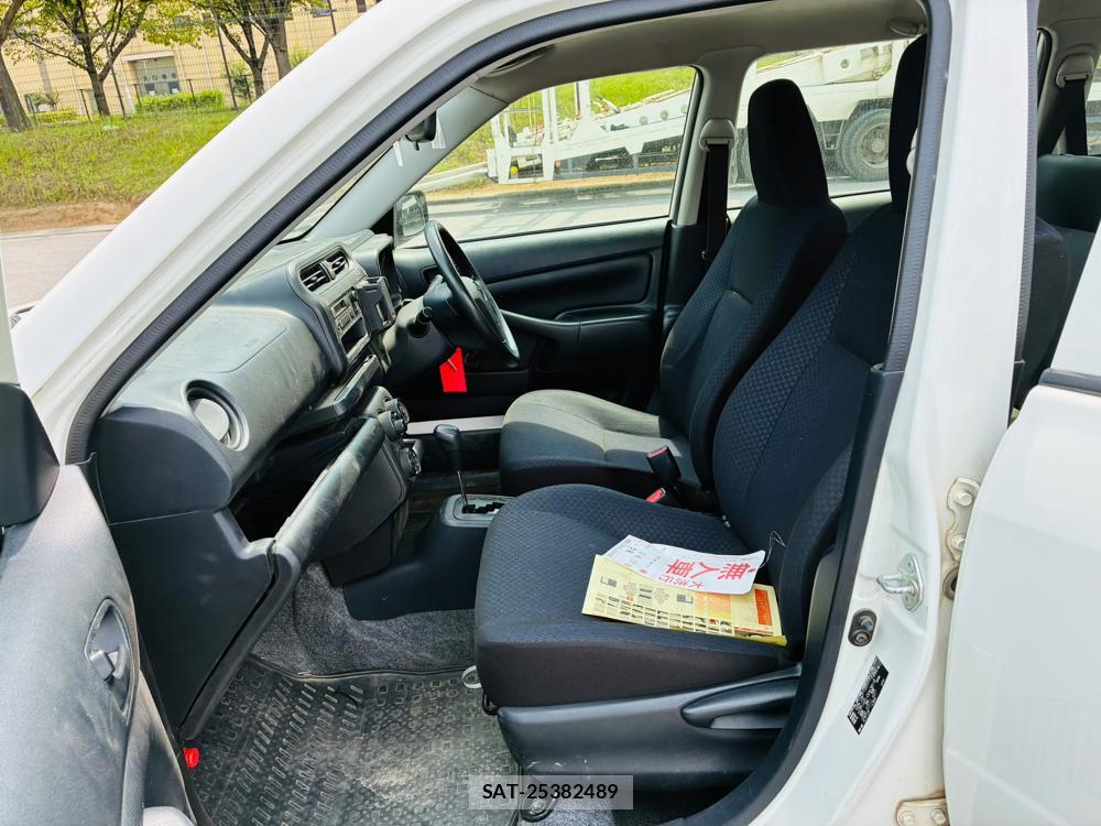 Toyota SUCCEED VAN 2019-06 8197527-10