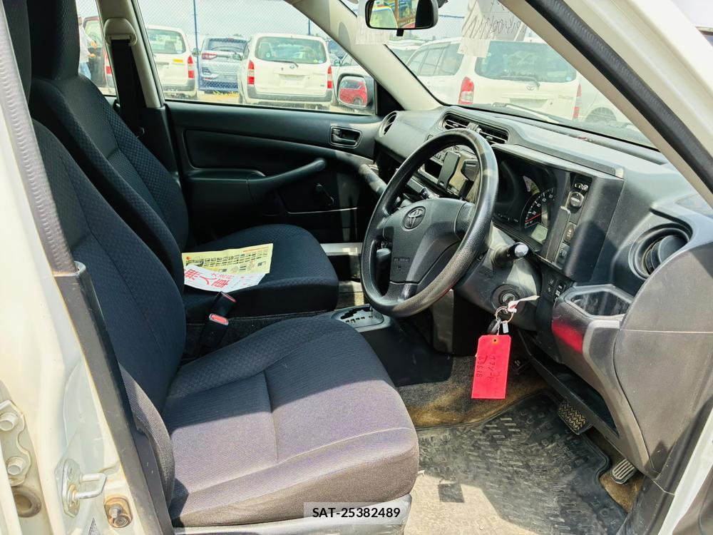 Toyota SUCCEED VAN 2019-06 8197527-11