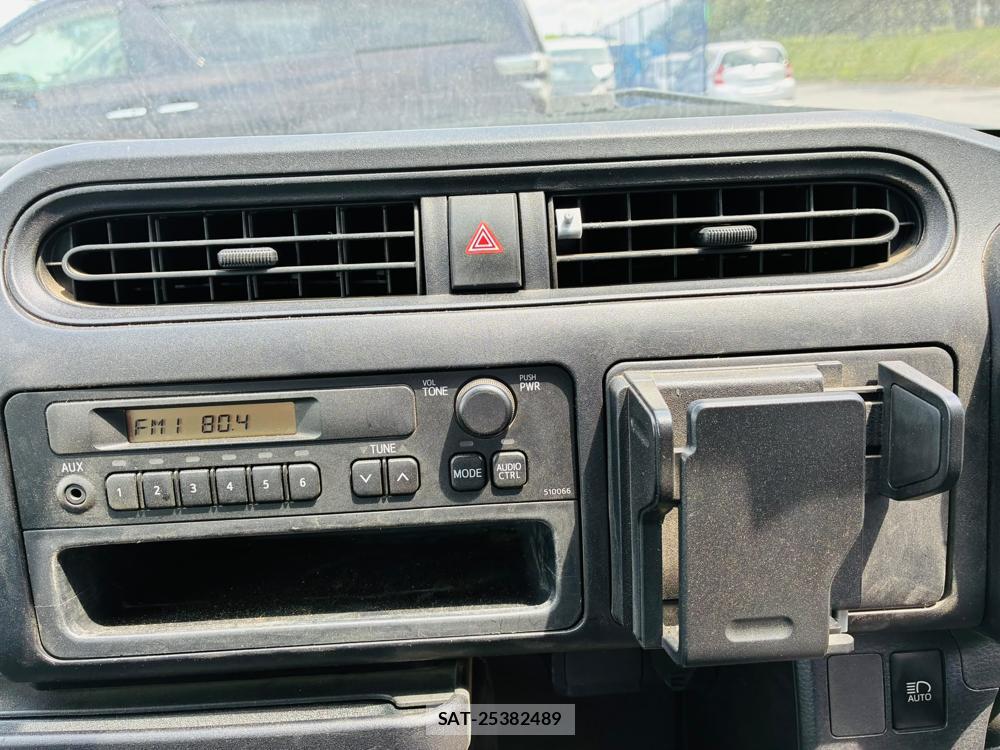 Toyota SUCCEED VAN 2019-06 8197527-17