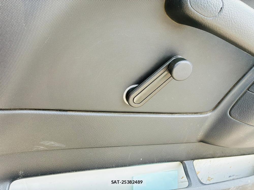 Toyota SUCCEED VAN 2019-06 8197527-20
