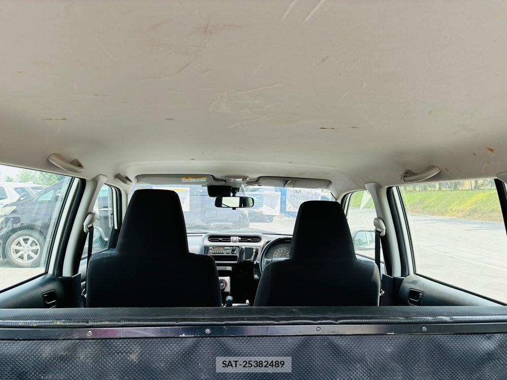 Toyota SUCCEED VAN 2019-06 8197527-23