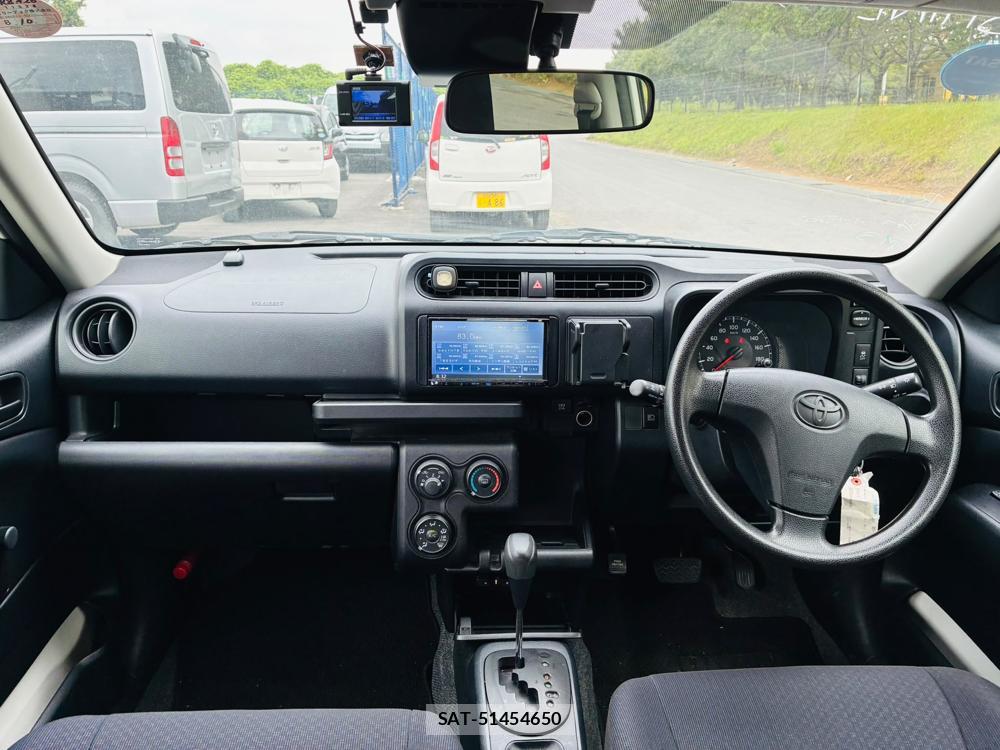Toyota SUCCEED VAN 2019-05 8162462-12