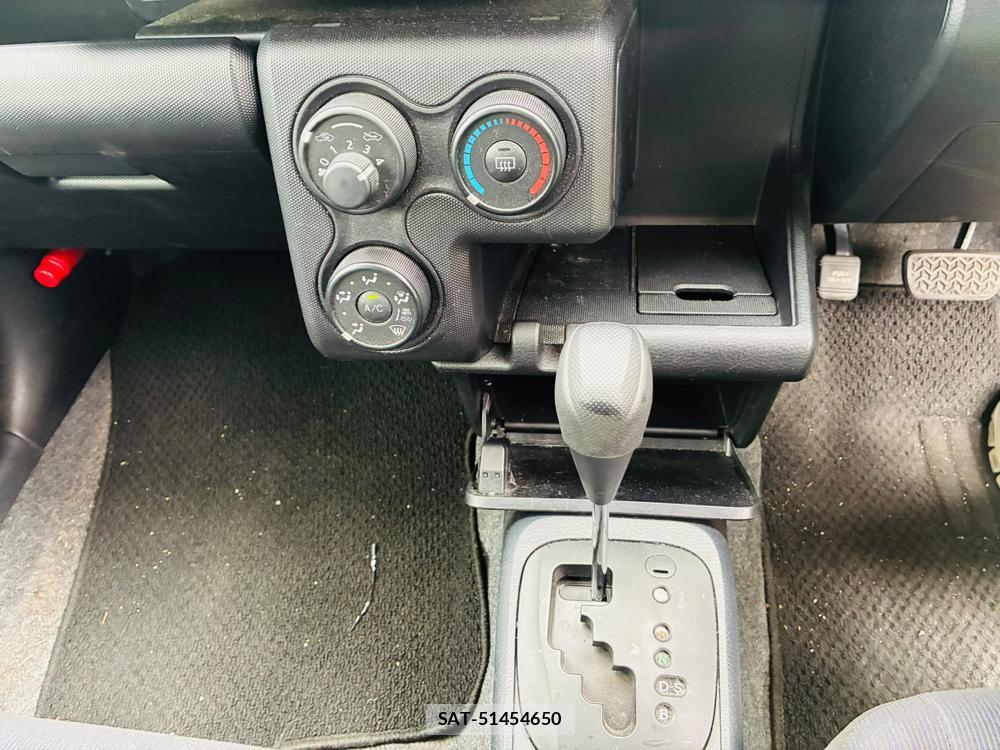 Toyota SUCCEED VAN 2019-05 8162462-18