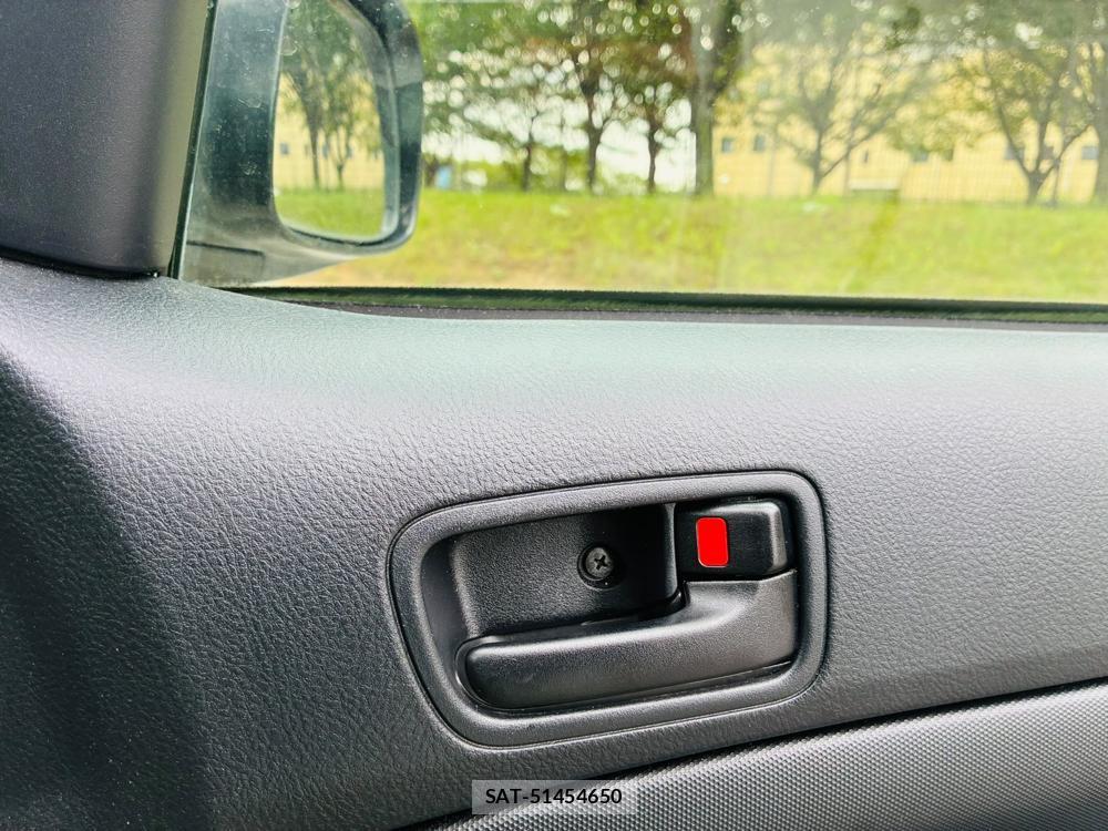 Toyota SUCCEED VAN 2019-05 8162462-19