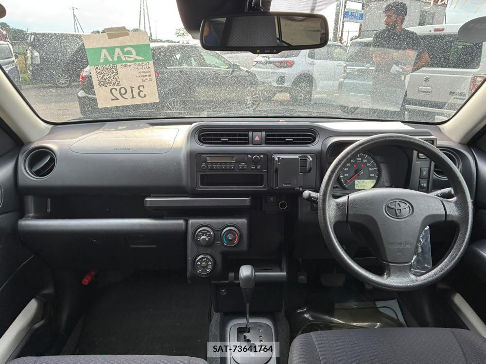 Toyota SUCCEED VAN 2020-01 8298893-12