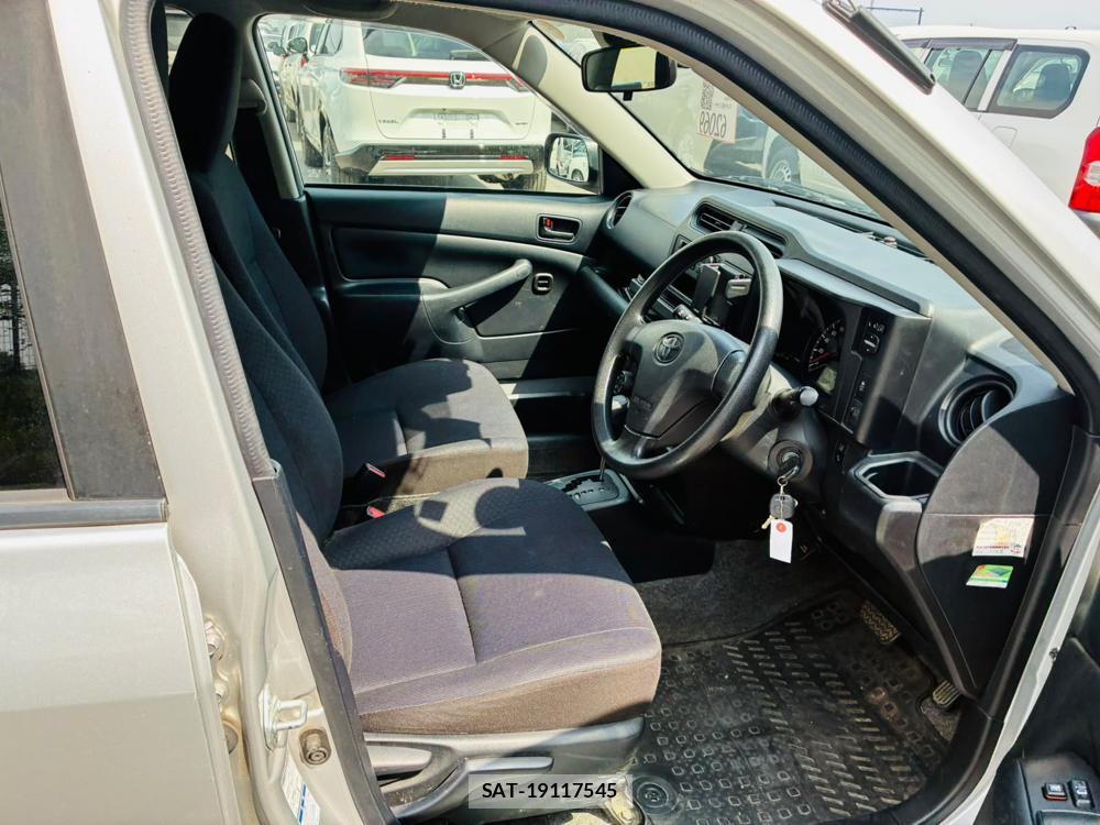 Toyota SUCCEED VAN 2019-07 8468817-11