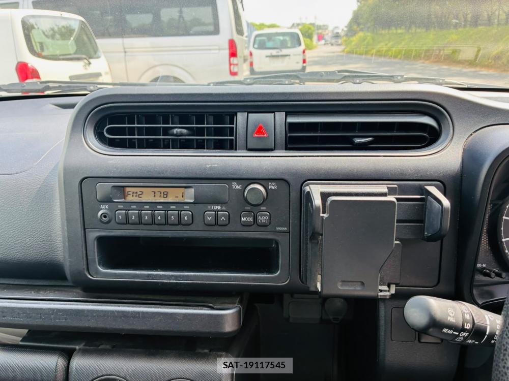 Toyota SUCCEED VAN 2019-07 8468817-17