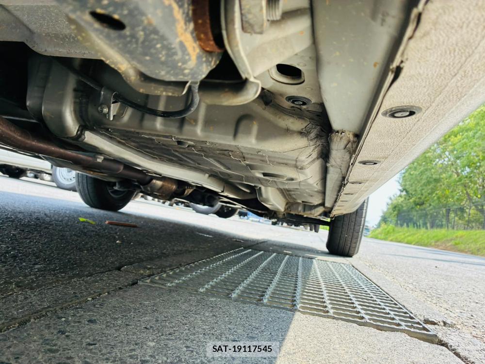 Toyota SUCCEED VAN 2019-07 8468817-35