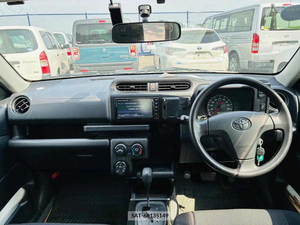Toyota SUCCEED VAN 2019-07 8520839-12