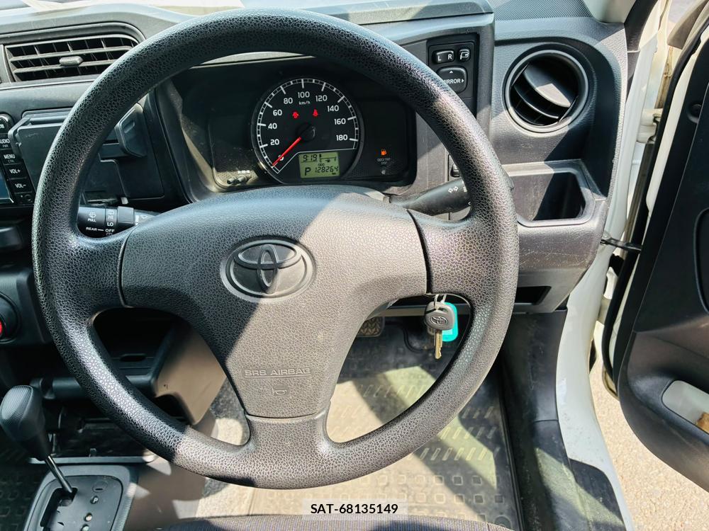 Toyota SUCCEED VAN 2019-07 8520839-14