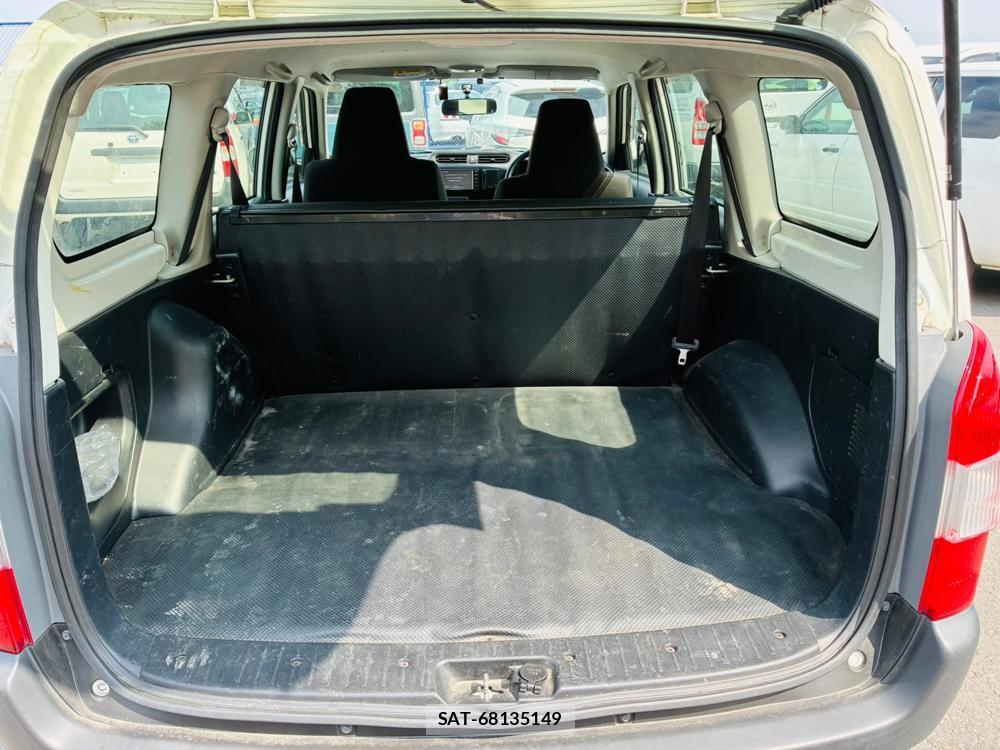 Toyota SUCCEED VAN 2019-07 8520839-24