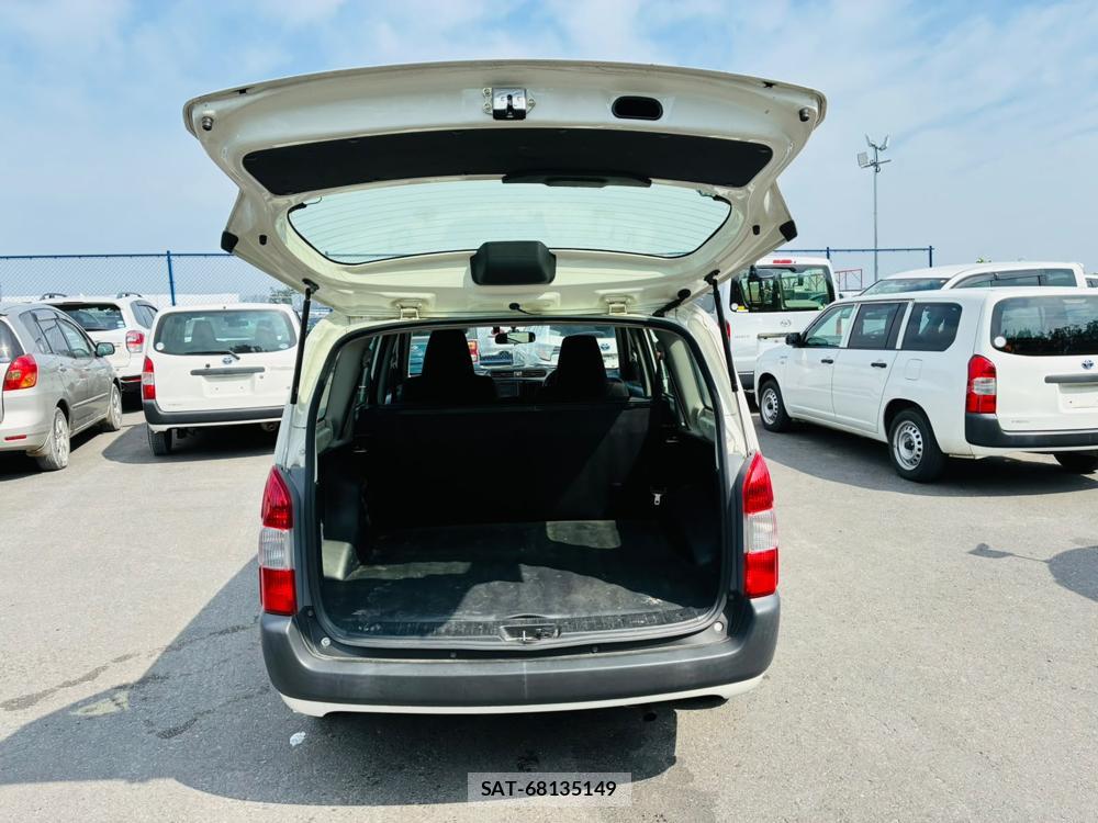 Toyota SUCCEED VAN 2019-07 8520839-25