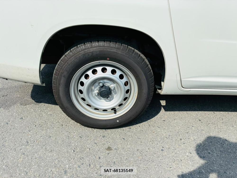 Toyota SUCCEED VAN 2019-07 8520839-26