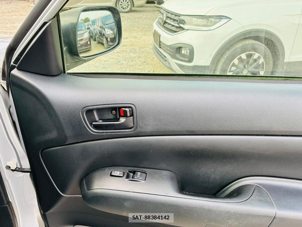 Toyota SUCCEED VAN 2019-07 8425491-20
