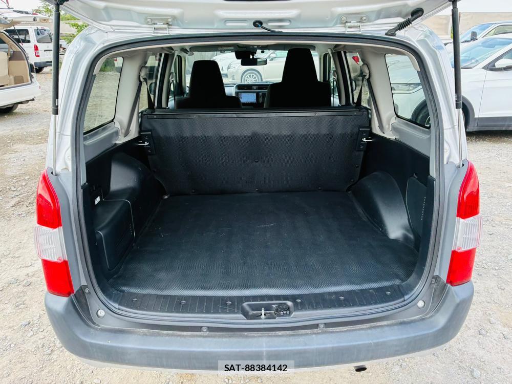Toyota SUCCEED VAN 2019-07 8425491-23