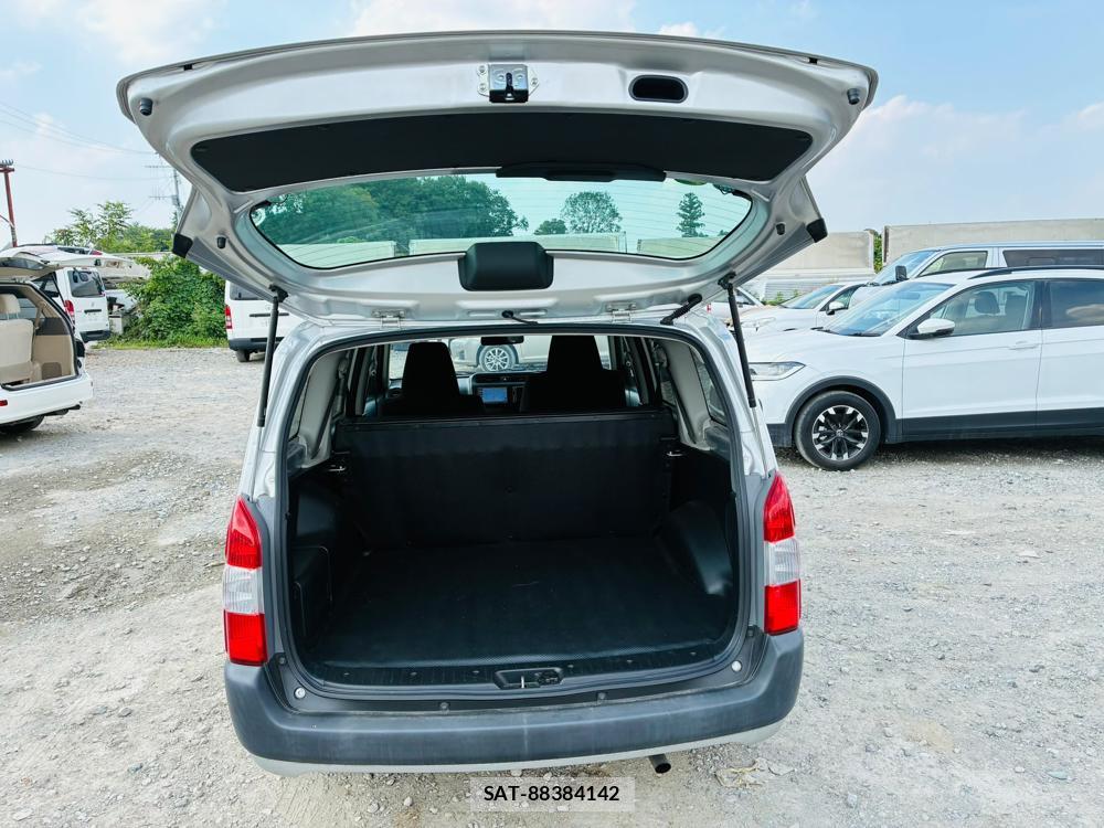 Toyota SUCCEED VAN 2019-07 8425491-24