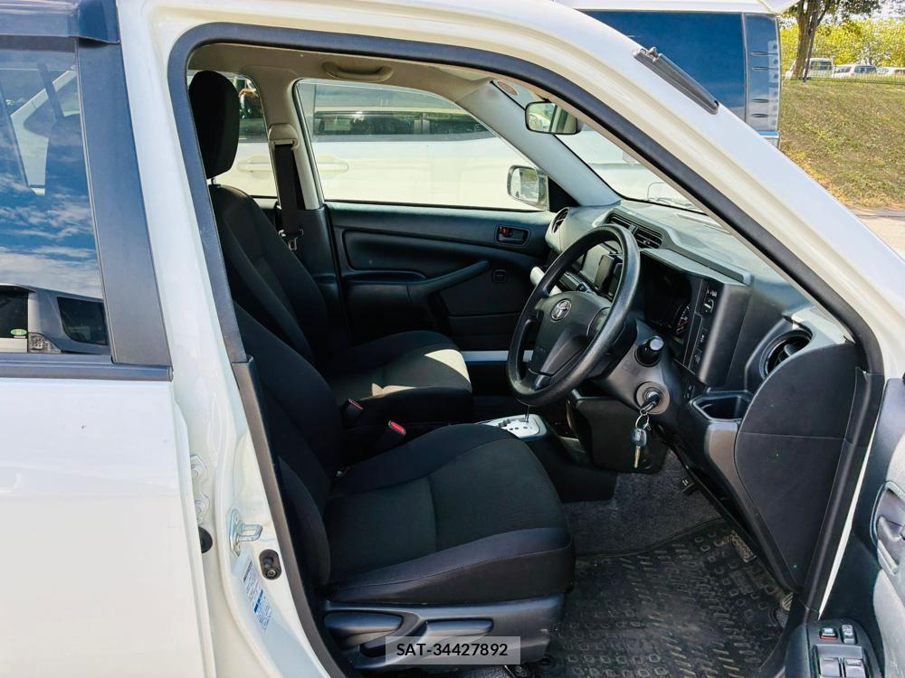 Toyota SUCCEED VAN 2019-07 8468812-11