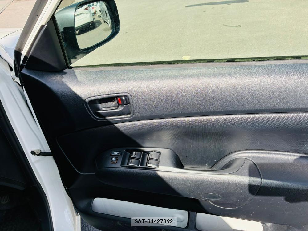 Toyota SUCCEED VAN 2019-07 8468812-22